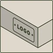 Chapa de acero inoxidable con logotipo grabado